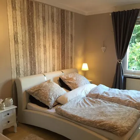Apartment Whg 21 Mit Garten Und Terrasse 130 Qm Wuppertal