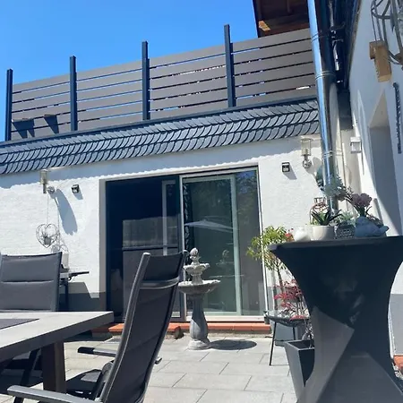 Whg 21 Mit Garten Und Terrasse 130 Qm Apartment Wuppertal