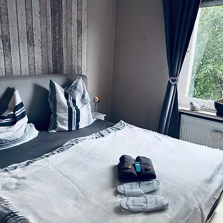 Apartment Whg 21 Mit Garten Und Terrasse 130 Qm Wuppertal