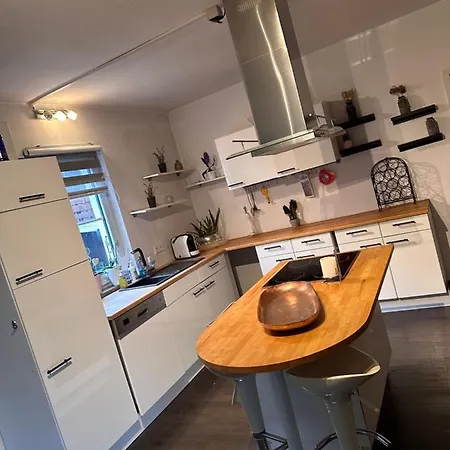 Apartment Whg 21 Mit Garten Und Terrasse 130 Qm