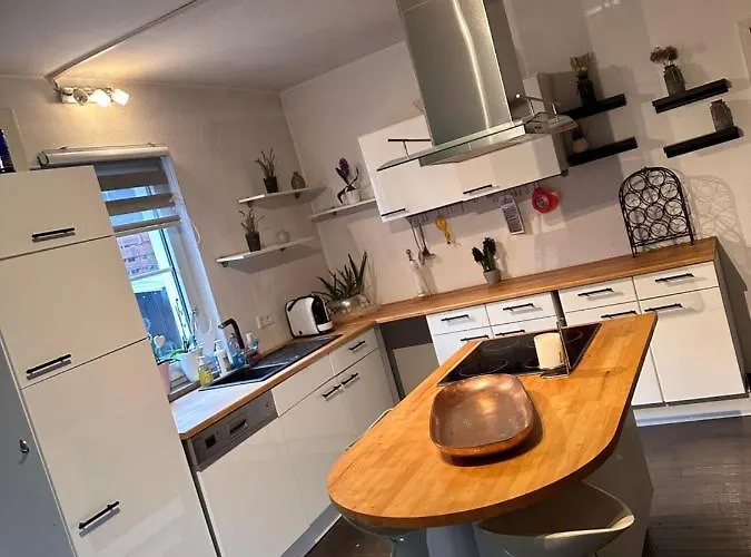 Apartment Whg 21 Mit Garten Und Terrasse 130 Qm