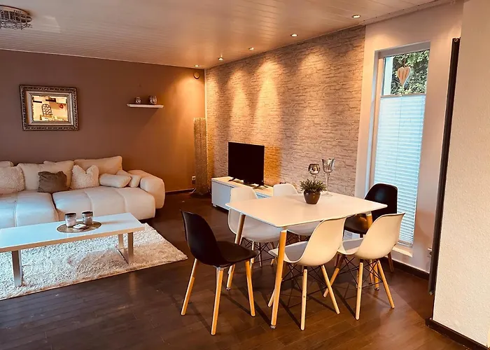 Apartment Whg 21 Mit Garten Und Terrasse 130 Qm